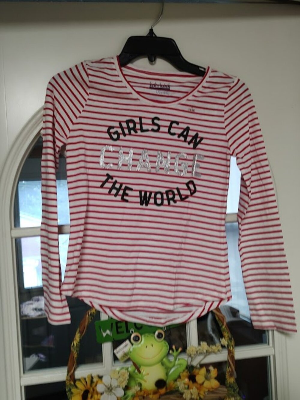 New Basic Editions White Red Striped Girls Can Change The World Shirt 10/12